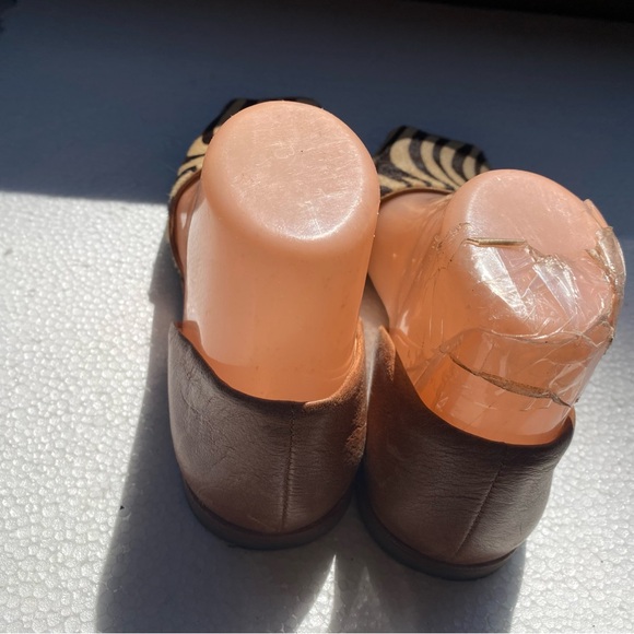 Franco Sarto Venezia Women’s Tan Brown Flat Leather Slip on Sandals Size 6.5M - Picture 7 of 14